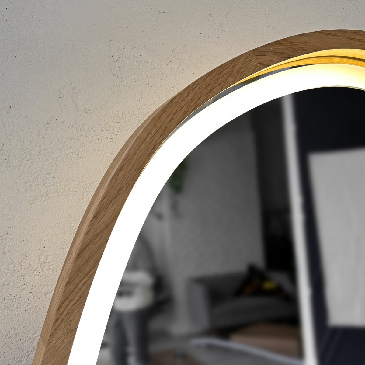 Asymmetrischer Spiegel mit LED-Beleuchtung Dali – Bild 3