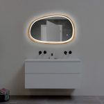Asymmetrischer Spiegel mit LED-Beleuchtung Dali
