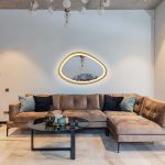 Asymmetrischer Spiegel mit LED-Beleuchtung Breton – Bild 7