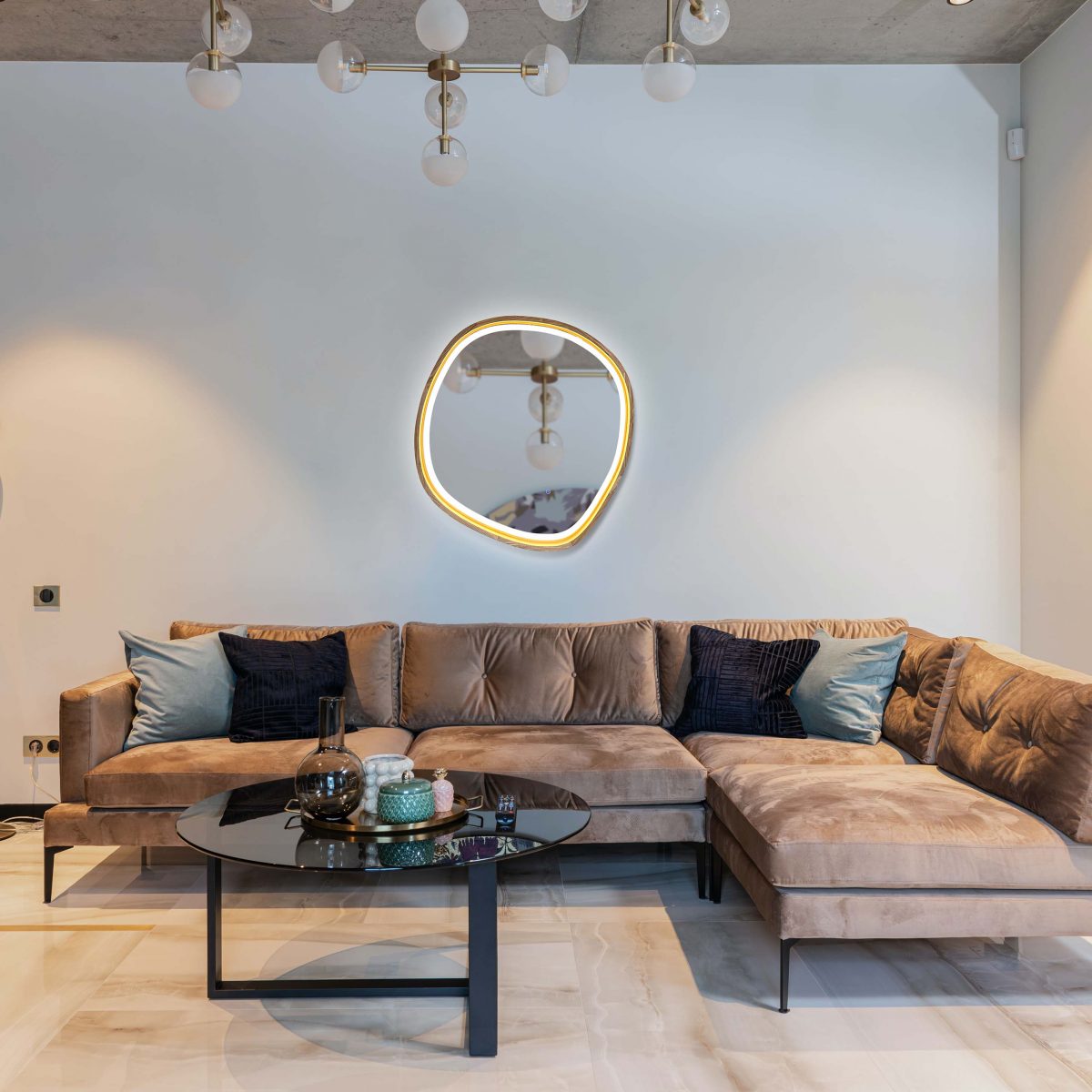 LED Asymmetrical mirror Miro - Image 8