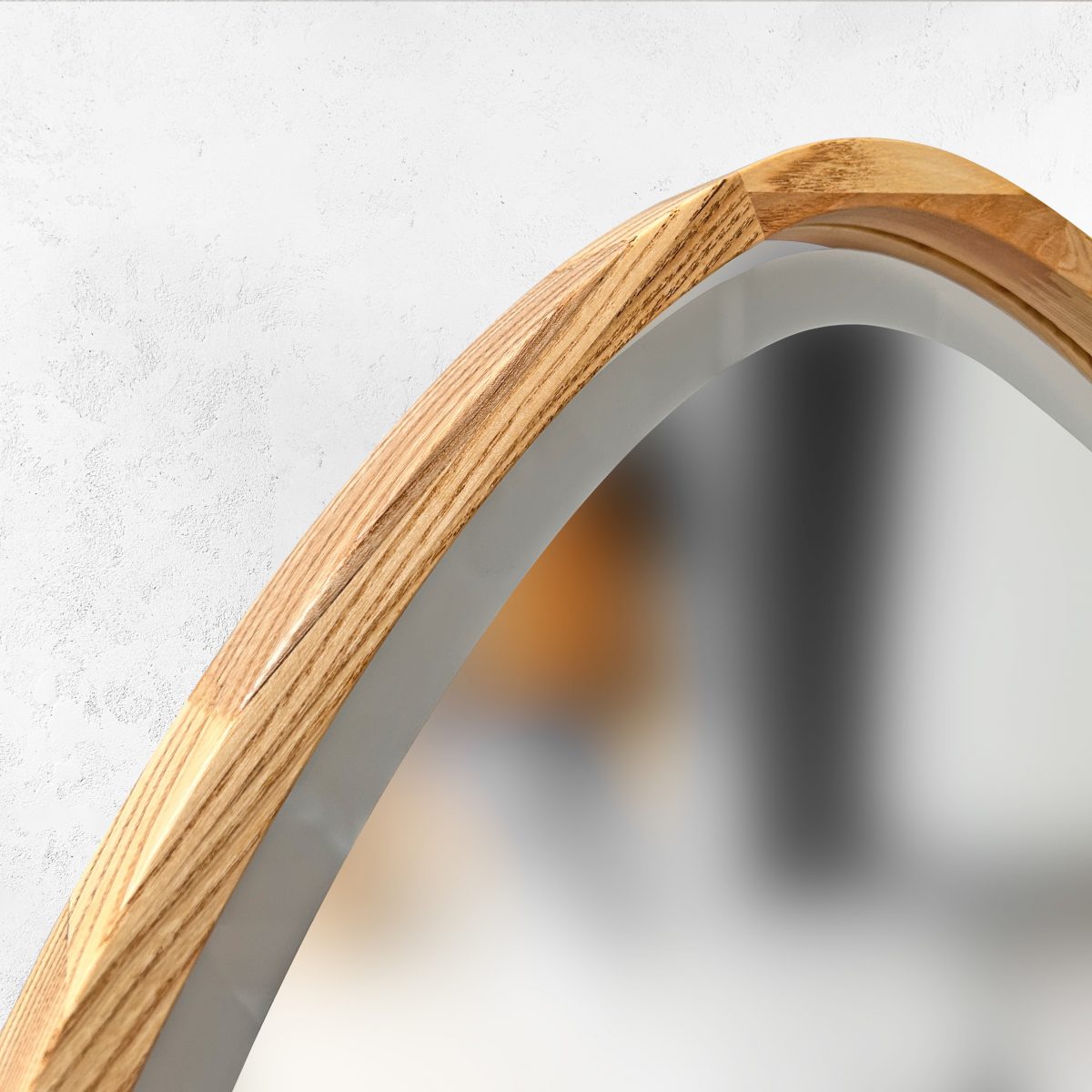 Asymmetrischer Spiegel mit LED-Beleuchtung Sage – Bild 4
