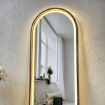 Growth mirror capsule with LED lighting in a wooden frame - Image 2